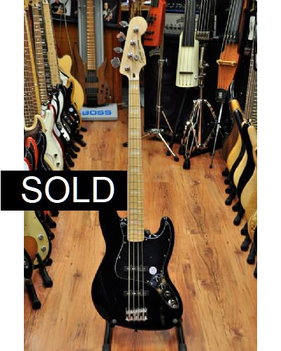 Squier Vintage Modified 77 Jazz Bass